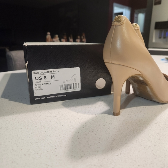 Karl Lagerfeld pumps - Picture 3 of 3